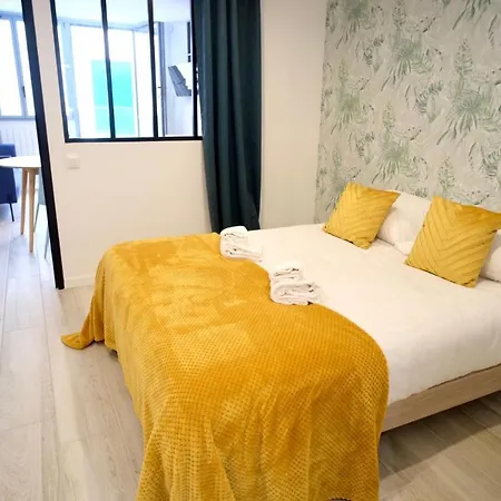 מלון דירות Affaire, Petit Dejeuner Offert En Hypercentre קאין