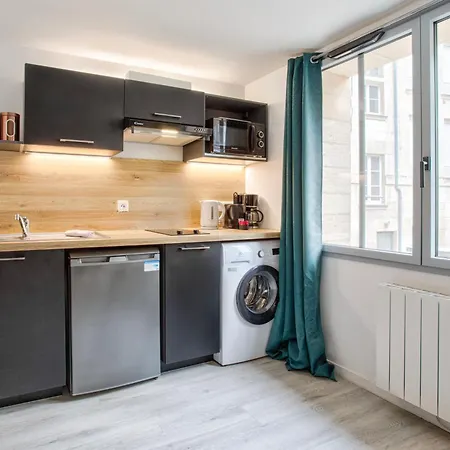 Affaire, Petit Dejeuner Offert En Hypercentre מלון דירות 3*