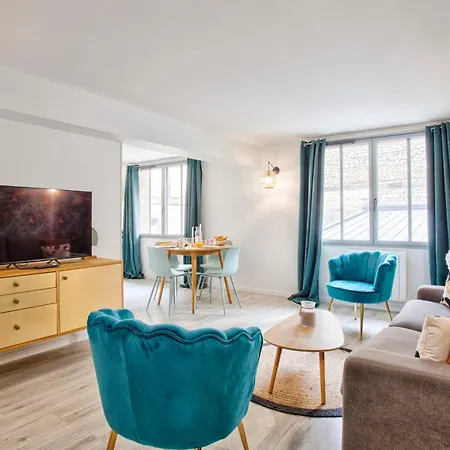 Affaire, Petit Dejeuner Offert En Hypercentre Caen