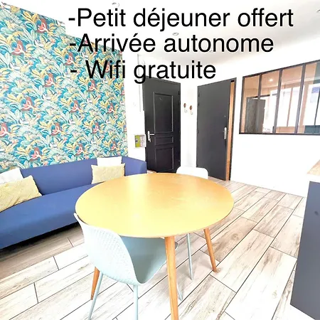 Affaire, Petit Dejeuner Offert En Hypercentre 3* Caen