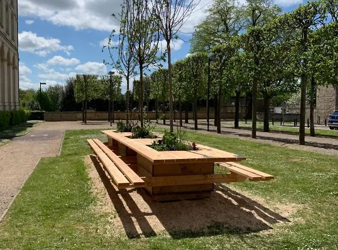 Affaire, Petit Dejeuner Offert En Hypercentre 3*