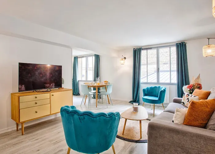 Affaire, Petit Dejeuner Offert En Hypercentre Caen