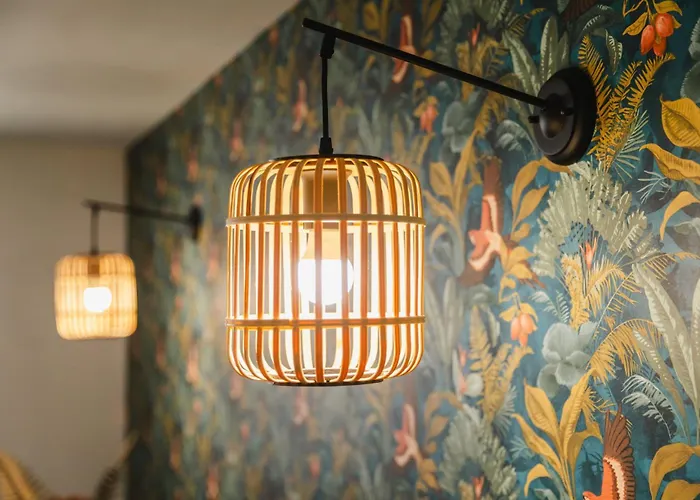 Affaire, Petit Dejeuner Offert En Hypercentre Aparthotel Caen